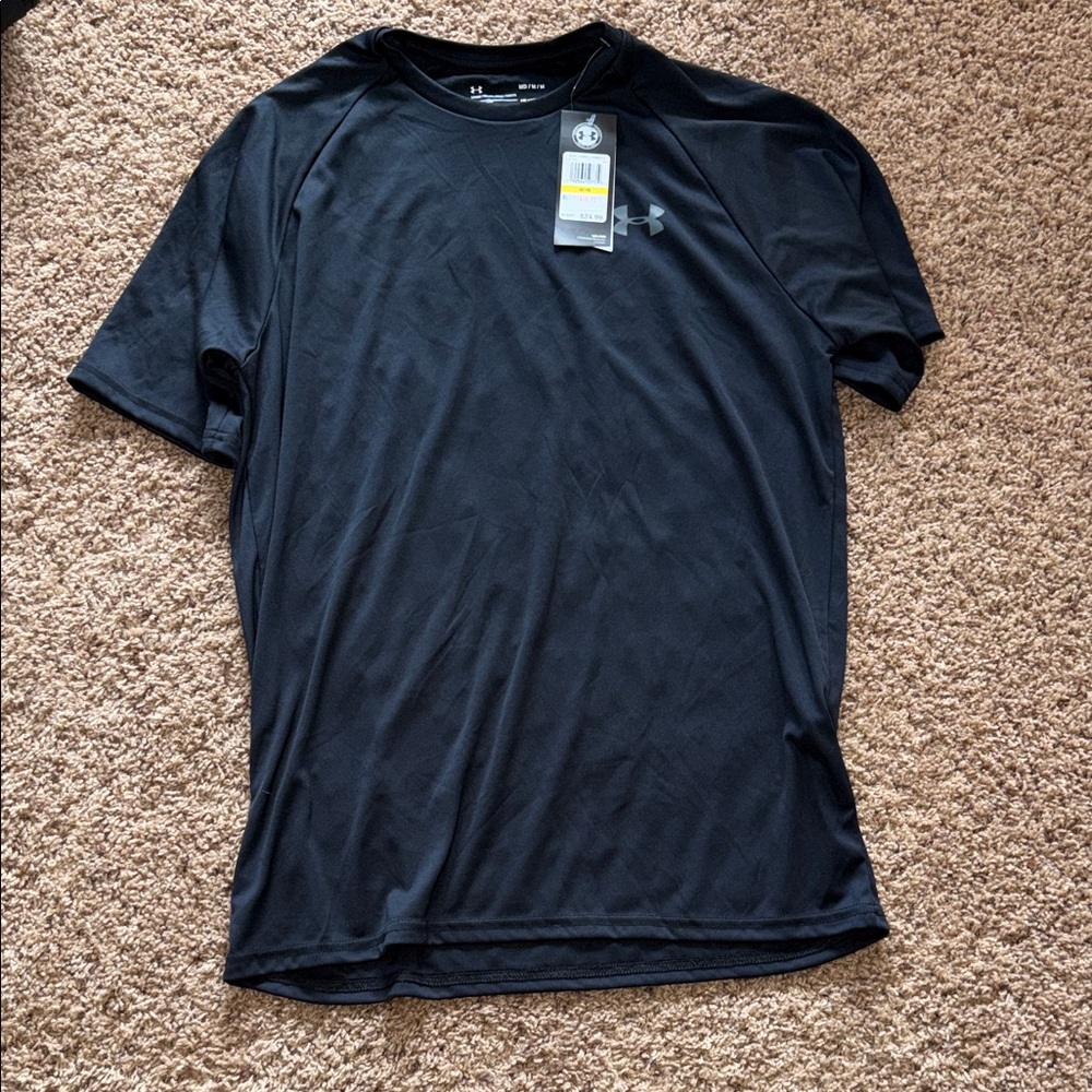 Under Armour Men's Dark Tee